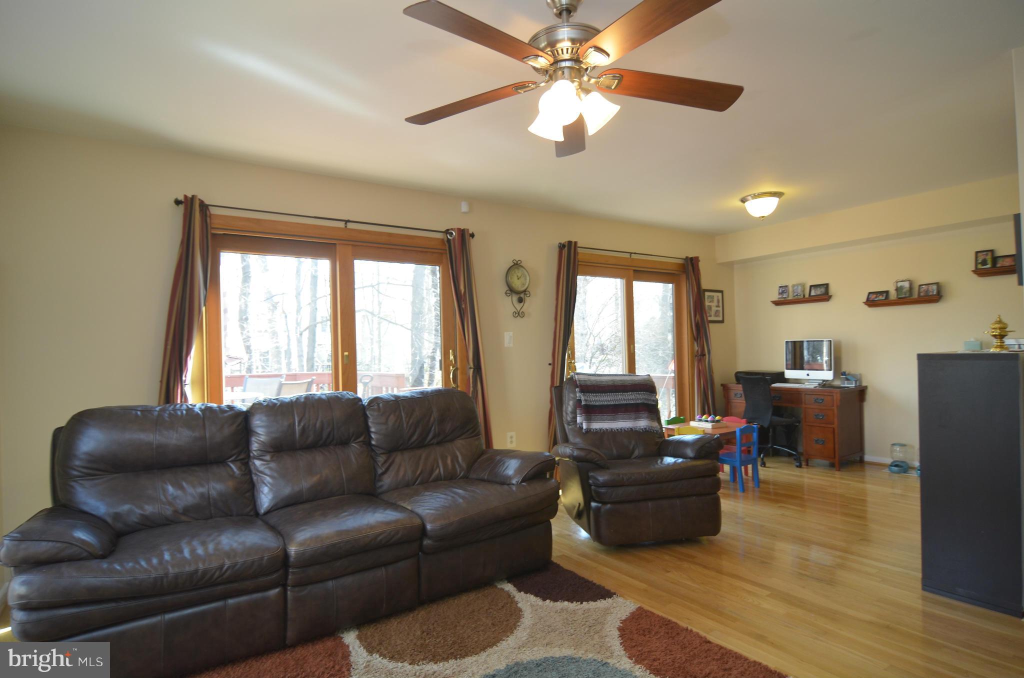 2041 Swans Neck Way Reston, VA 20191 - Photo 13 of 30 Living Room