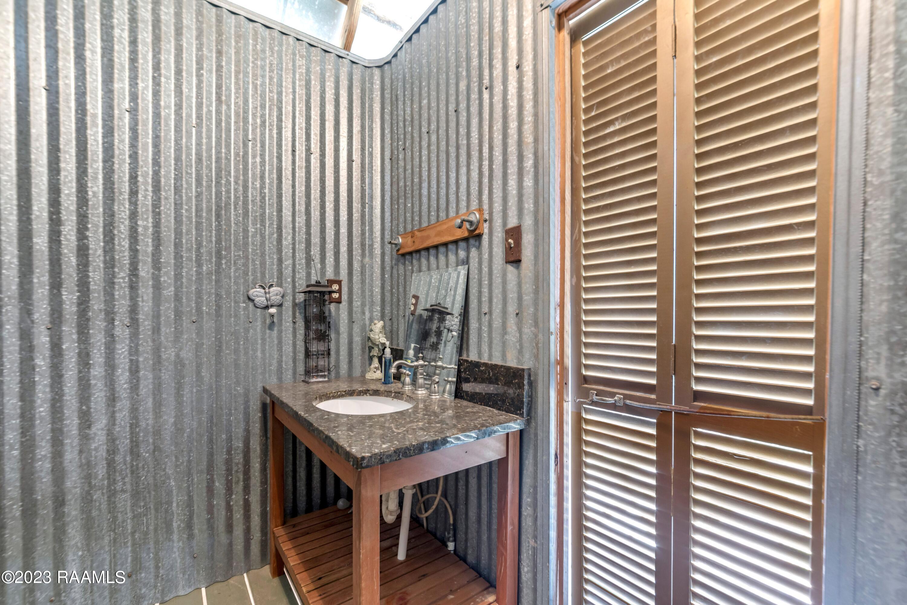 3809 Webby Road Abbeville, LA 70510 - Photo 34 of 49 Gallery Image 34