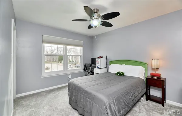 $525,000 | 1319 Oak Borough Drive, Ballwin, MO 63021