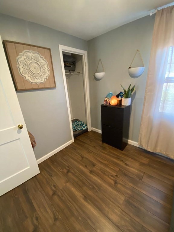 102 Pembroke Street Springfield, MA 01104 - Photo 7 of 13 Gallery Image 7