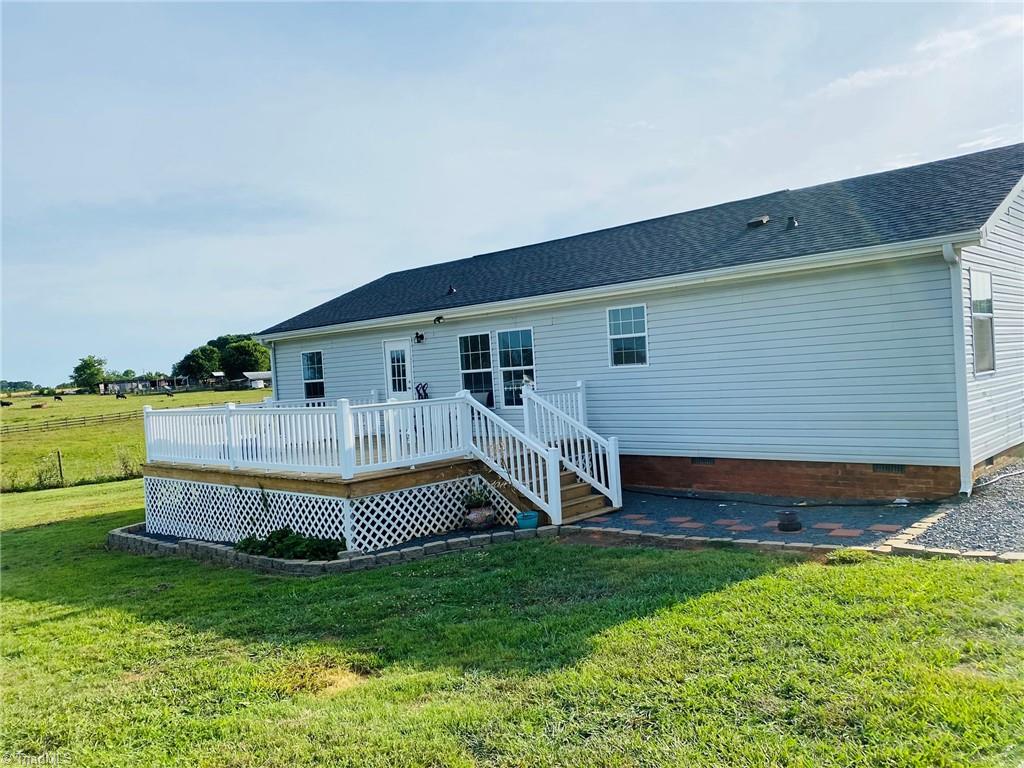 7487 Erect Road Seagrove, NC 27341 - Photo 3 of 20 Beautiful deck