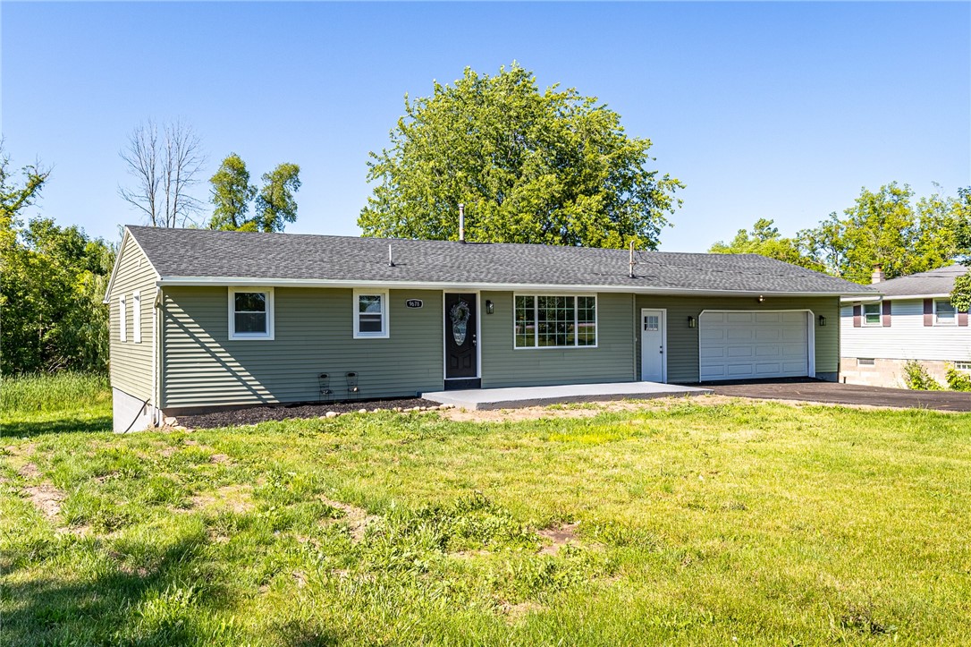 9678 West Ridge Road Clarkson, NY 14420 - Photo 3 of 42