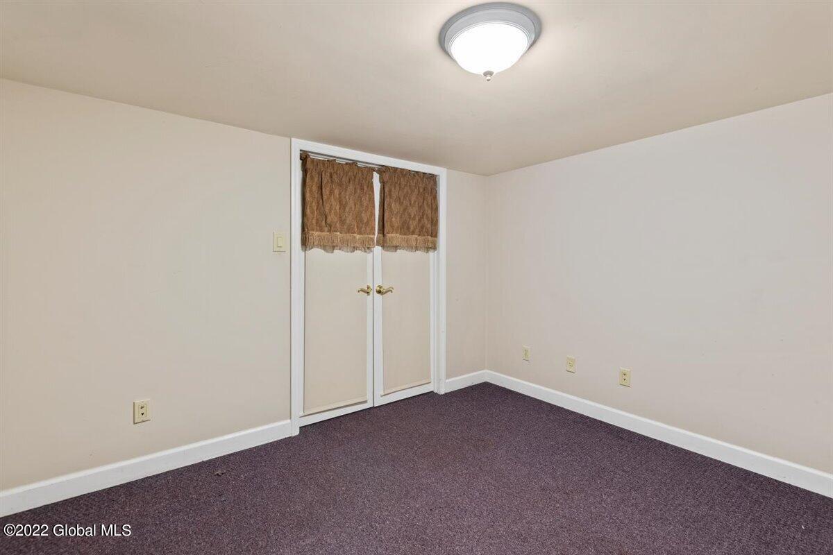 217 Taurus Road Schenectady, NY 12304 - Photo 24 of 33 24-HMS_9955