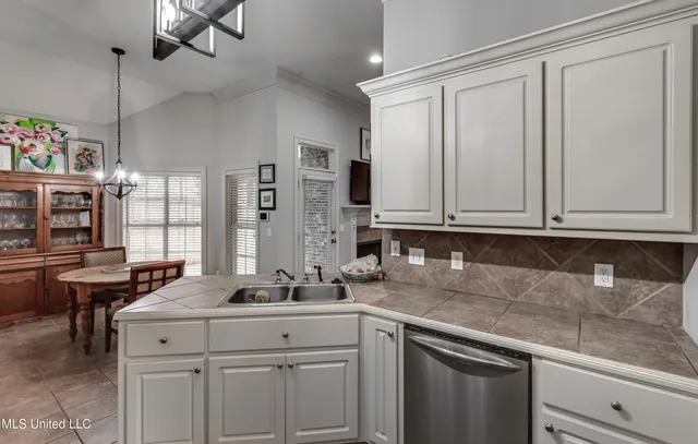 $299,000 | 136 Prescott Ridge, Madison, MS 39110