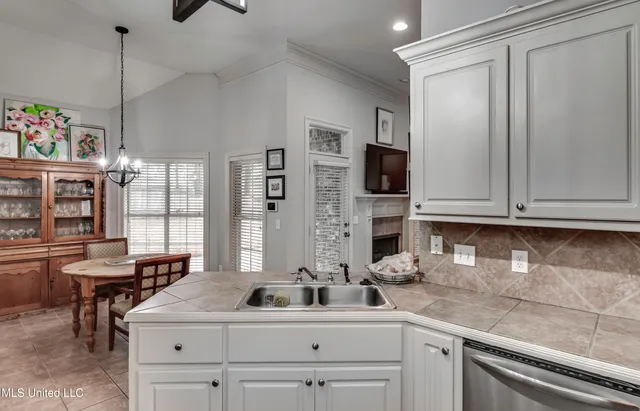 $299,000 | 136 Prescott Ridge, Madison, MS 39110