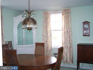 205 Kenmore Road Havertown, PA 19083 - Photo 3 of 6