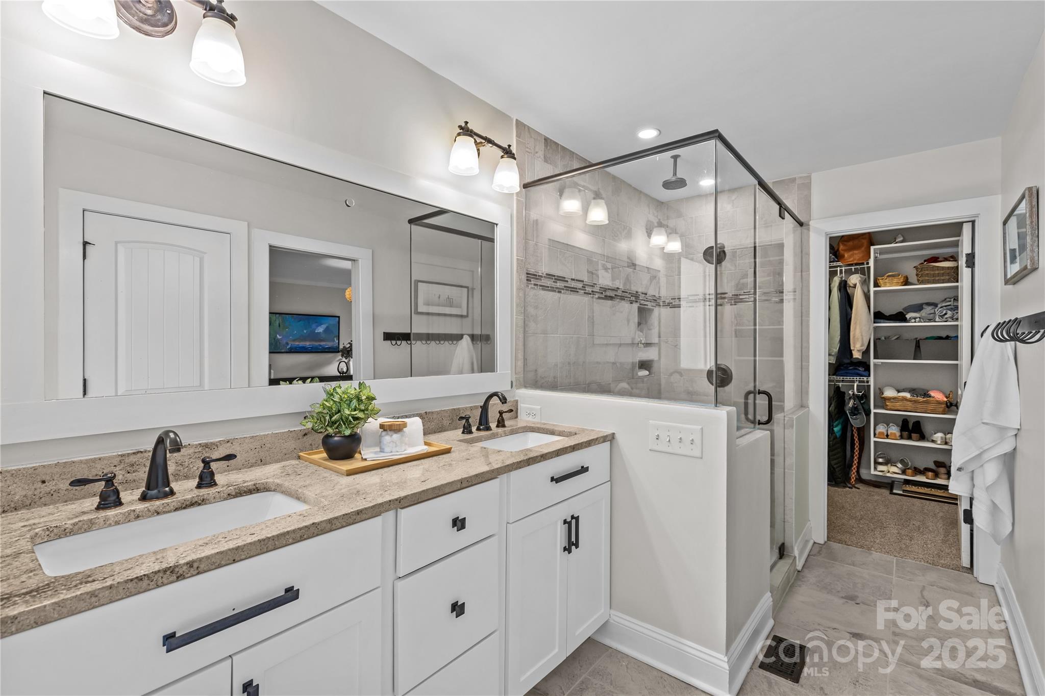 2425 Kingsbury Drive Charlotte, NC 28205 - Photo 24 of 47