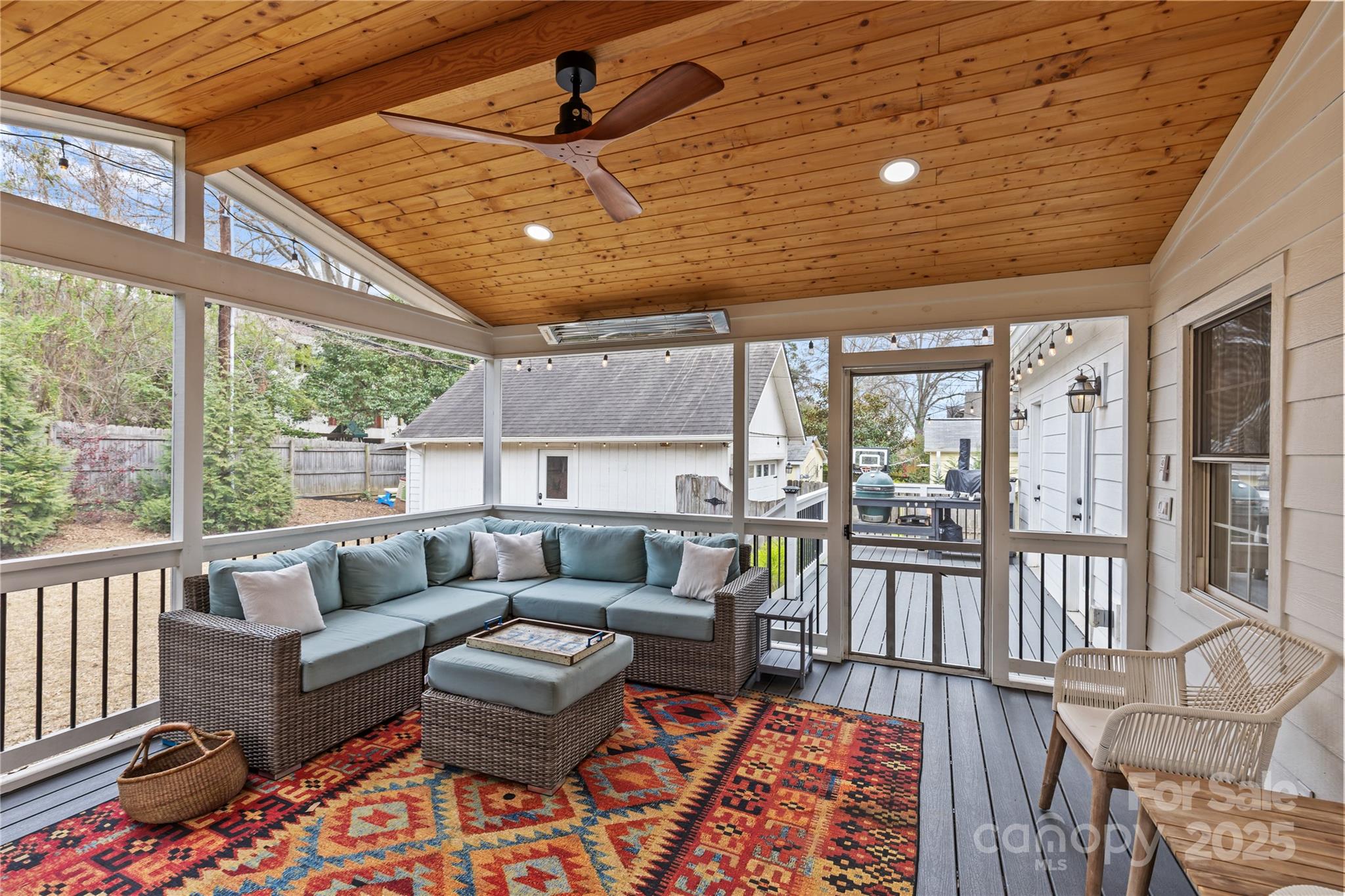 2425 Kingsbury Drive Charlotte, NC 28205 - Photo 43 of 47