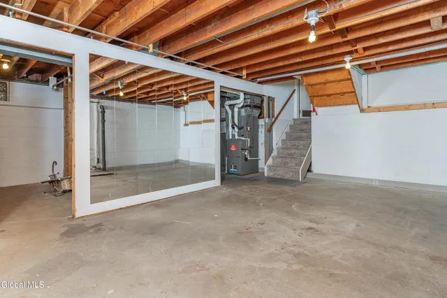 $389,900 | 104 Orlando Avenue, Albany, NY 12203