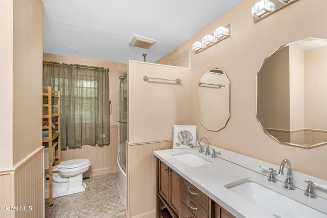 $389,900 | 104 Orlando Avenue, Albany, NY 12203