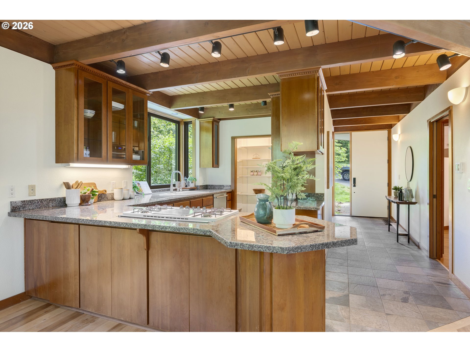 21281 South Sweetbriar Road West Linn, OR 97068 - Photo 12 of 47 Kitchen