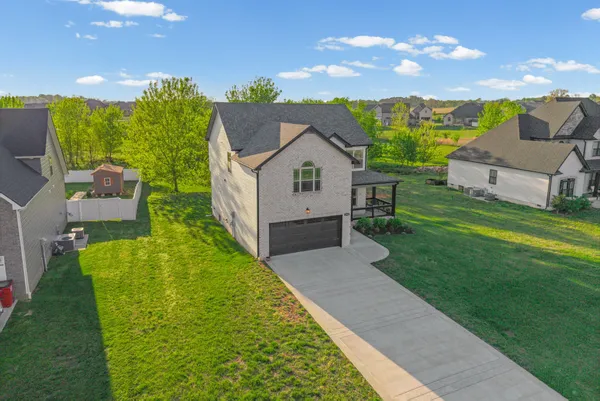 $449,000 | 2968 Kirkwood Road, Clarksville, TN 37043