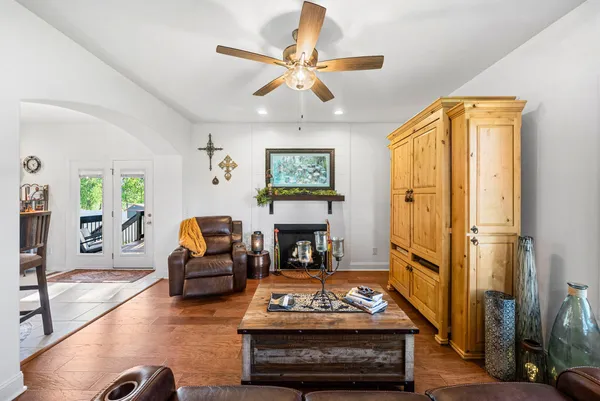 $449,000 | 2968 Kirkwood Road, Clarksville, TN 37043