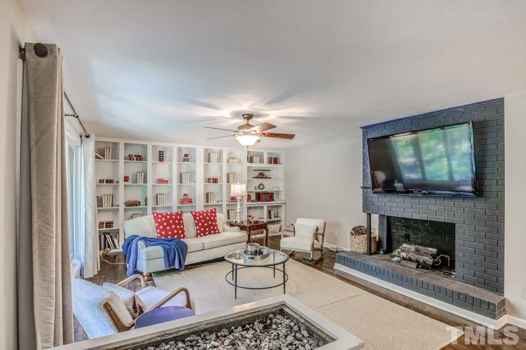 13113 Strickland Road Raleigh, NC 27613 - Photo 3 of 30