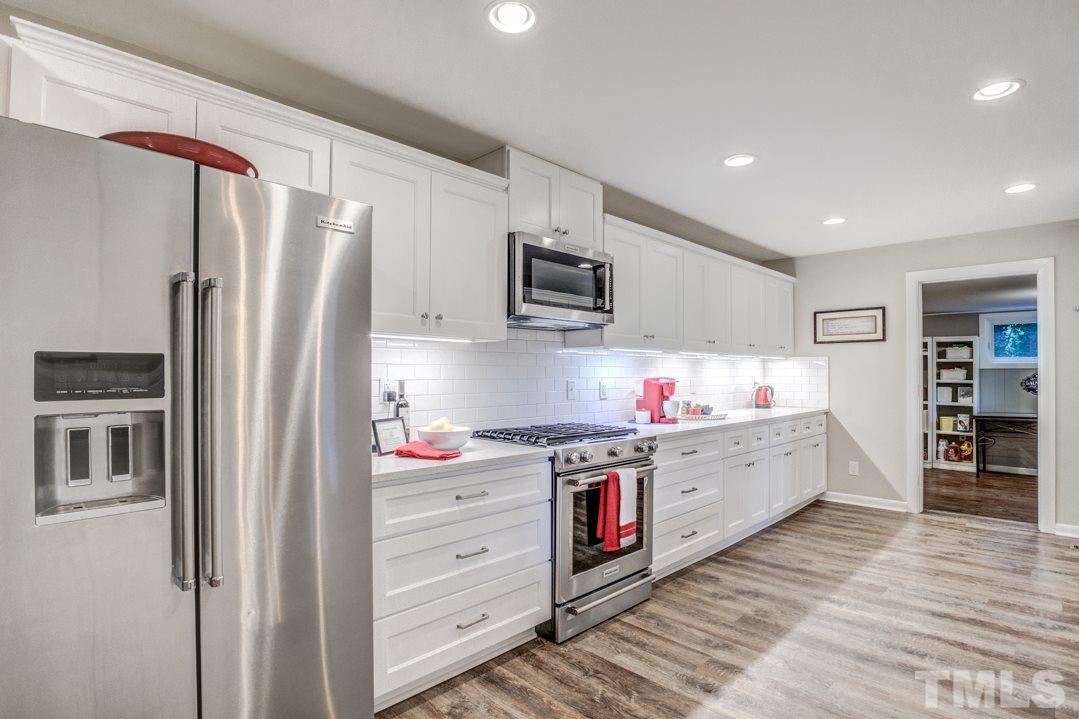 13113 Strickland Road Raleigh, NC 27613 - Photo 10 of 30