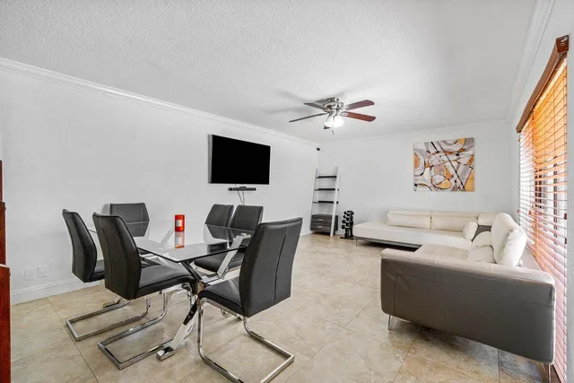 $2,300 | 2453 Waterside Drive, Lake Worth, FL 33461