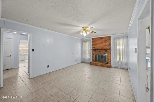 $275,000 | 913 Colony Drive, New Bern, NC 28562