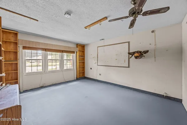 $275,000 | 913 Colony Drive, New Bern, NC 28562