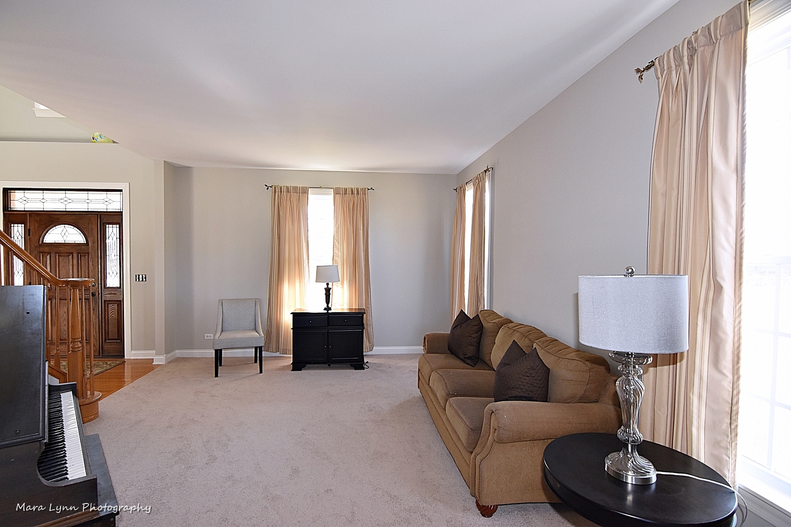 37W200 Red Gate Road St. Charles, IL 60175 - Photo 13 of 47 a living room with furniture a lamp and a window