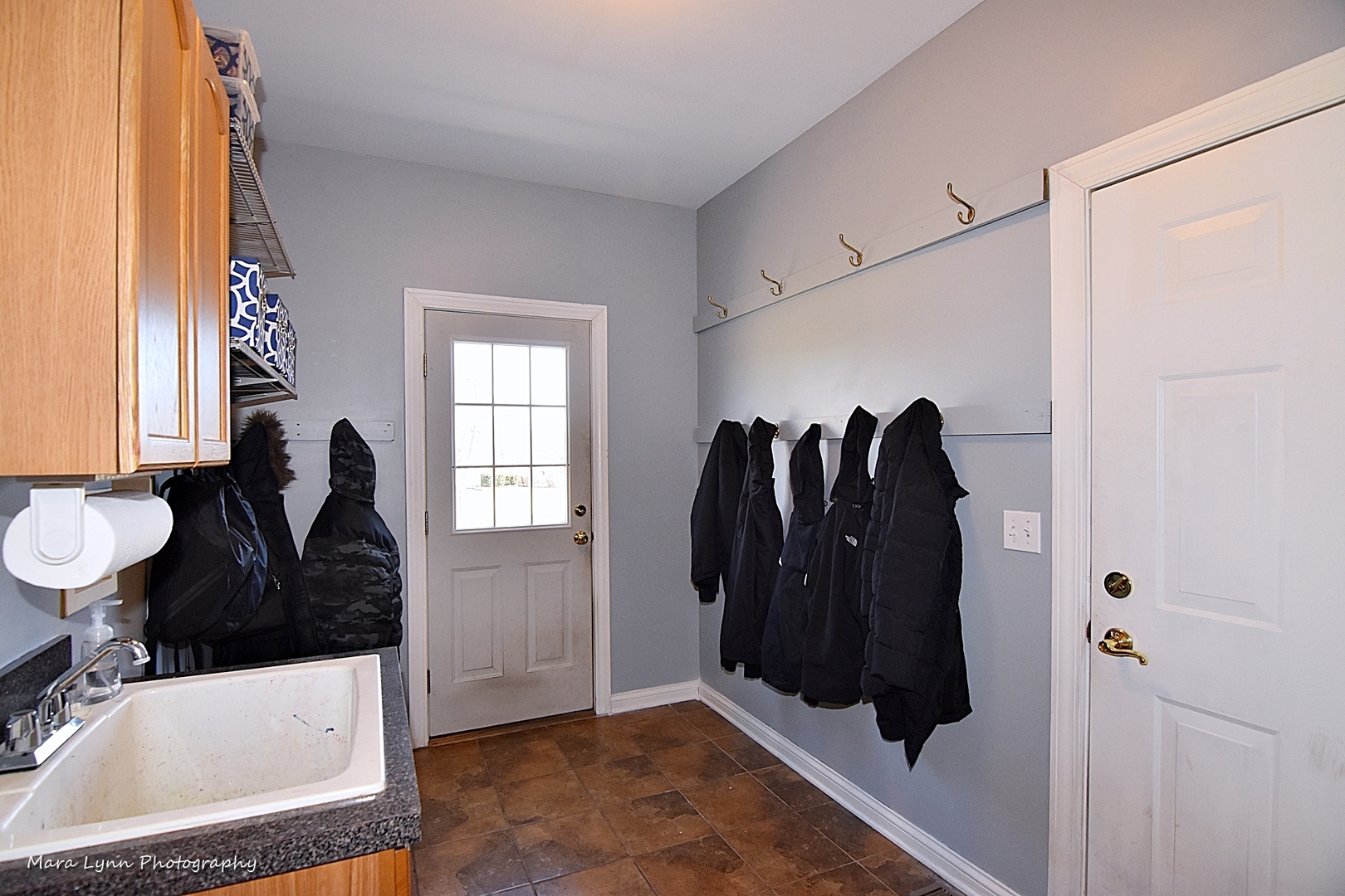 37W200 Red Gate Road St. Charles, IL 60175 - Photo 17 of 47 a bathroom with a tub sink and glass door