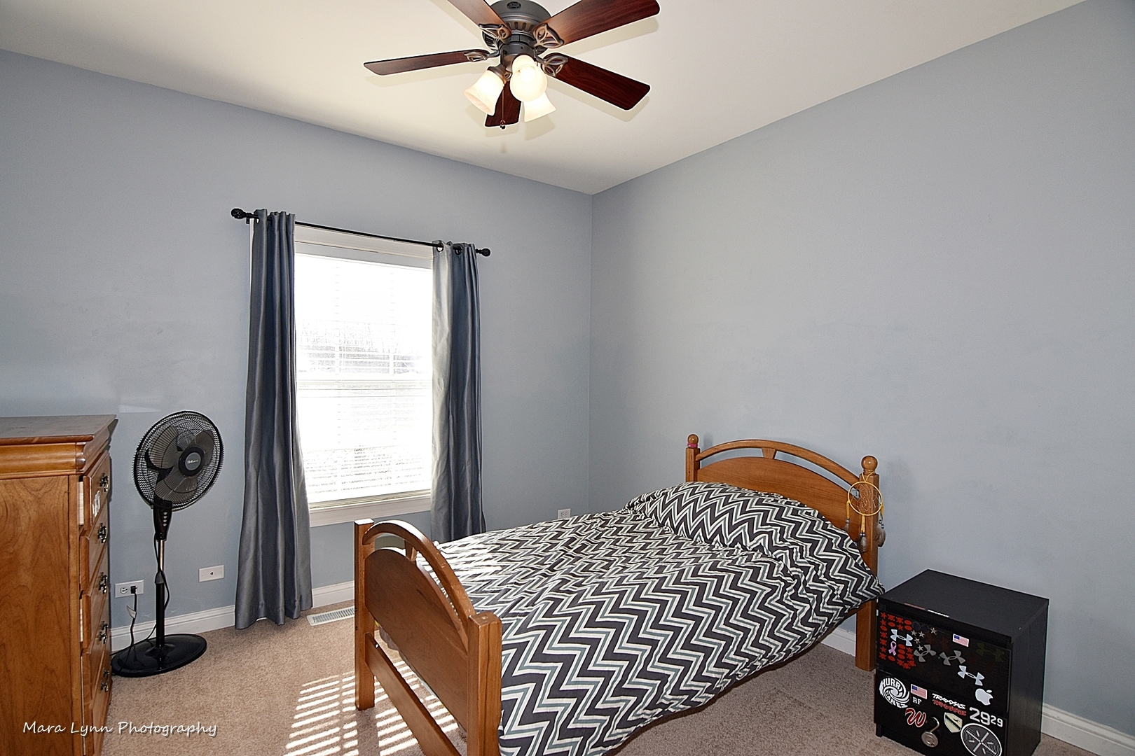 37W200 Red Gate Road St. Charles, IL 60175 - Photo 25 of 47 a bedroom with a bed and a window