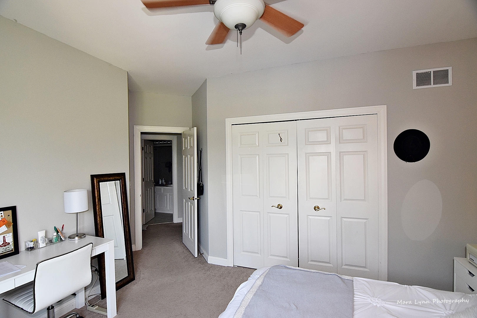37W200 Red Gate Road St. Charles, IL 60175 - Photo 32 of 47 a bedroom with a bed and a chair