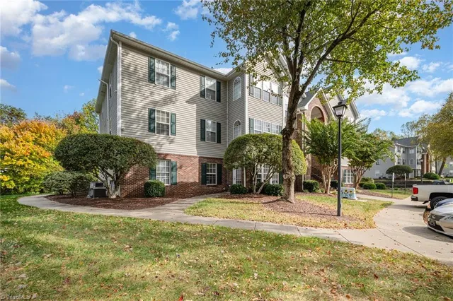 $155,000 | 524 Scholastic Court, Winston-Salem, NC 27106