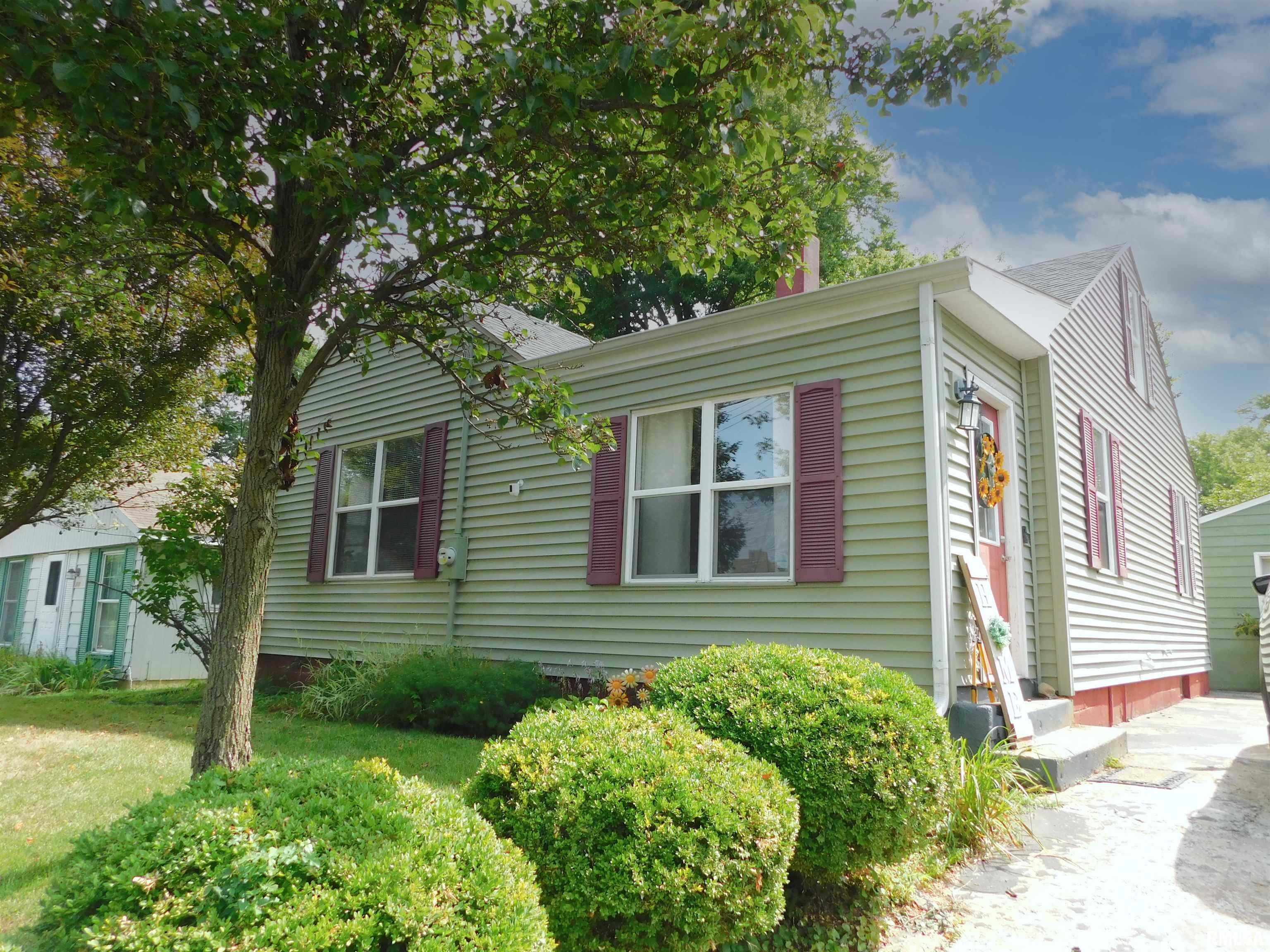 208 Reservoir Road Pekin, IL 61554 - Photo 1 of 27 Gallery Image 1