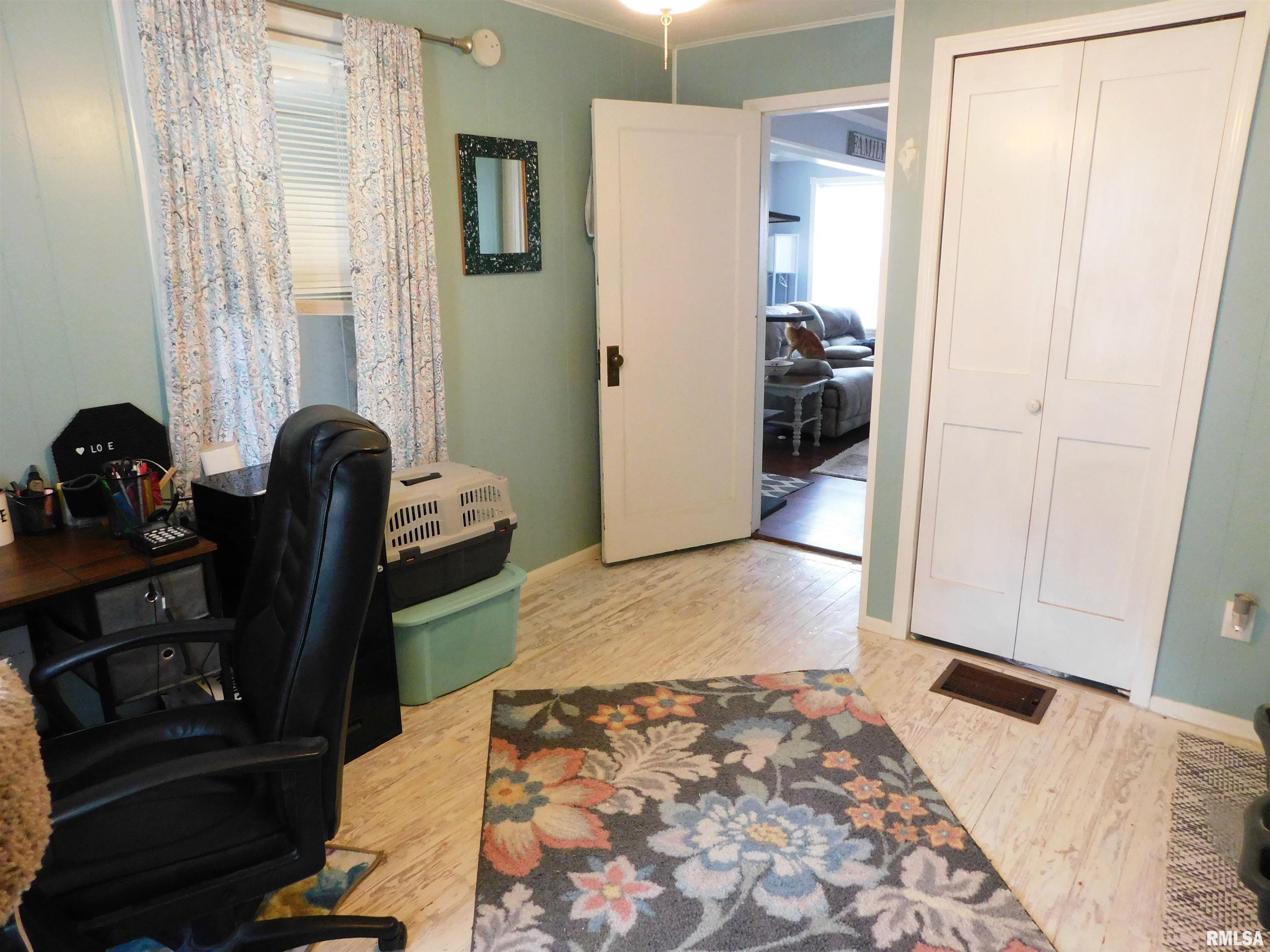 208 Reservoir Road Pekin, IL 61554 - Photo 20 of 27 Gallery Image 20