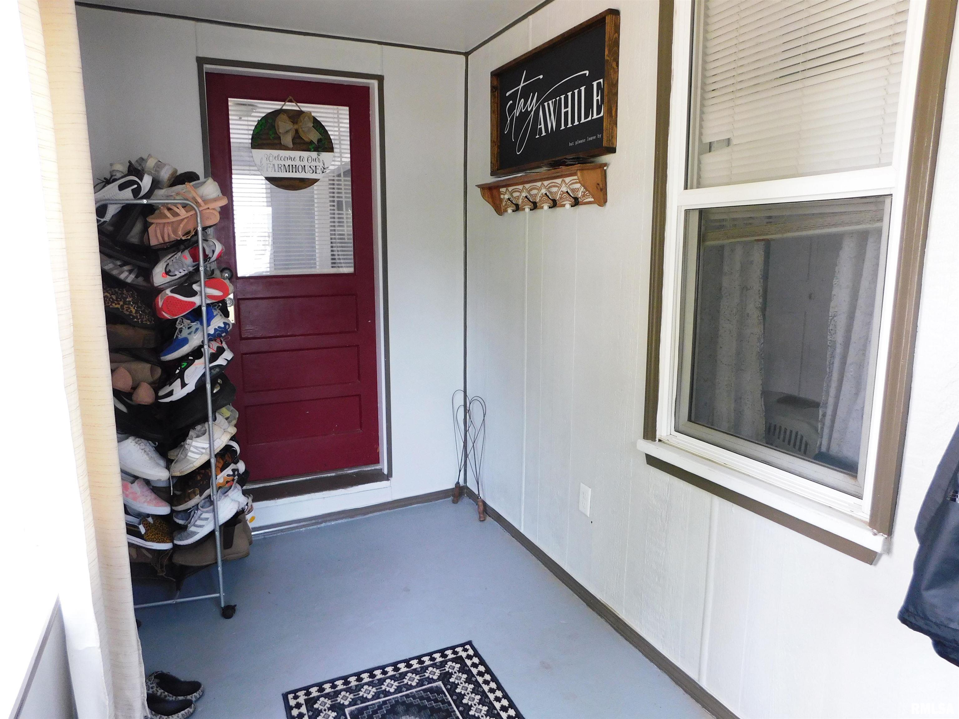 208 Reservoir Road Pekin, IL 61554 - Photo 2 of 27 Gallery Image 2