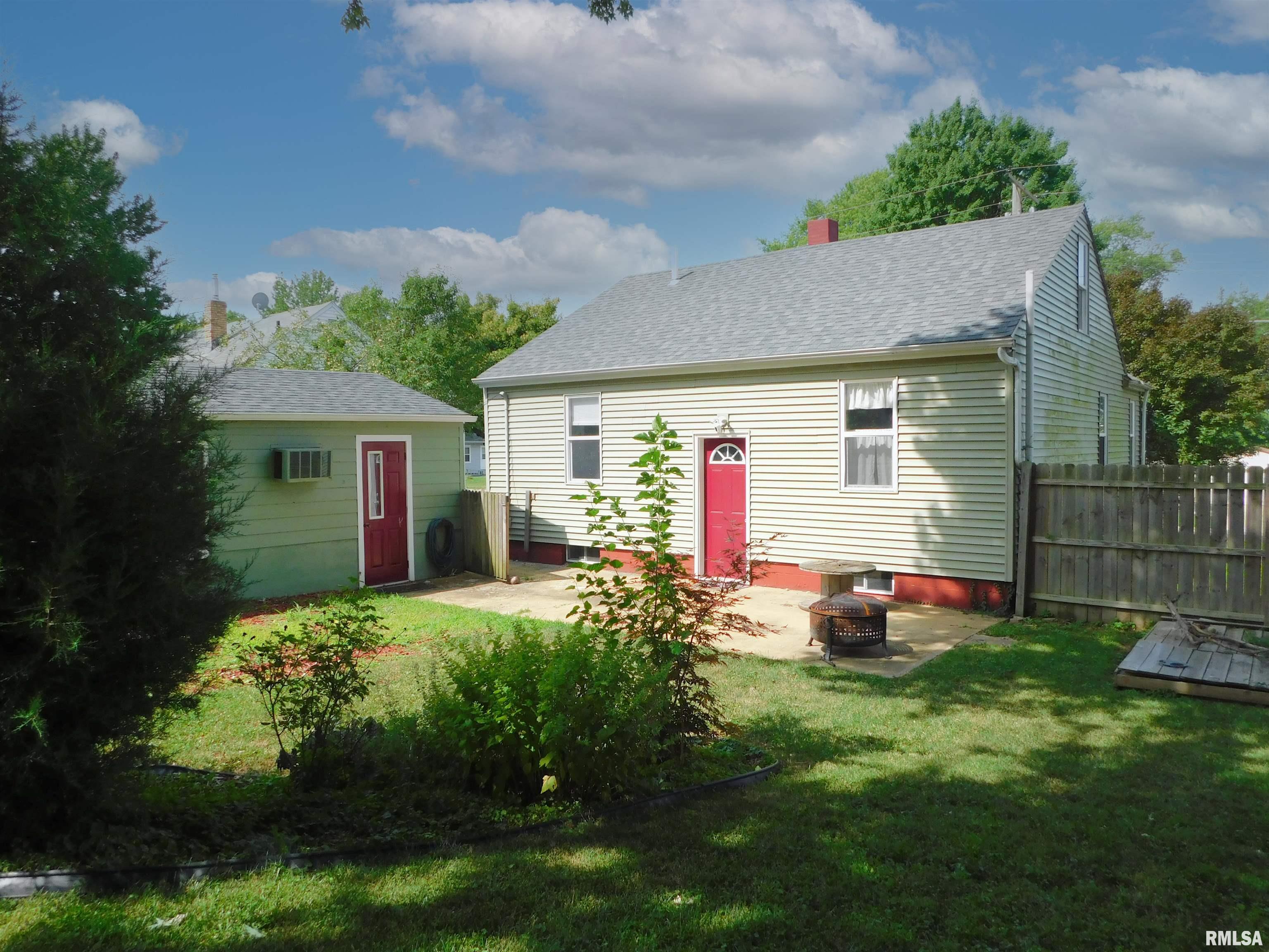 208 Reservoir Road Pekin, IL 61554 - Photo 26 of 27 Gallery Image 26
