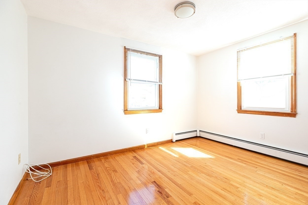 2 Marigold Avenue Wellesley, MA 02482 - Photo 14 of 42