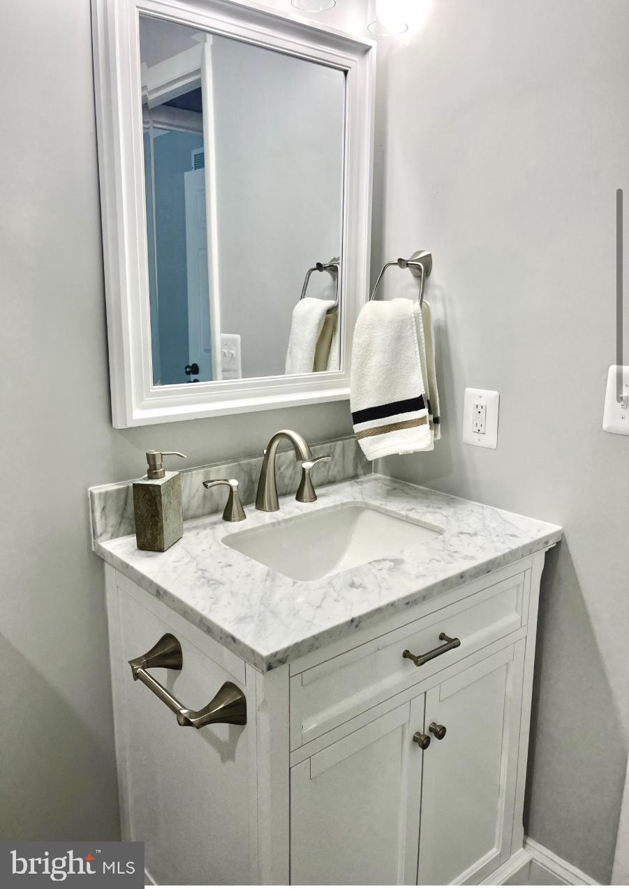 8440 Spring Road Pasadena, MD 21122 - Photo 18 of 32