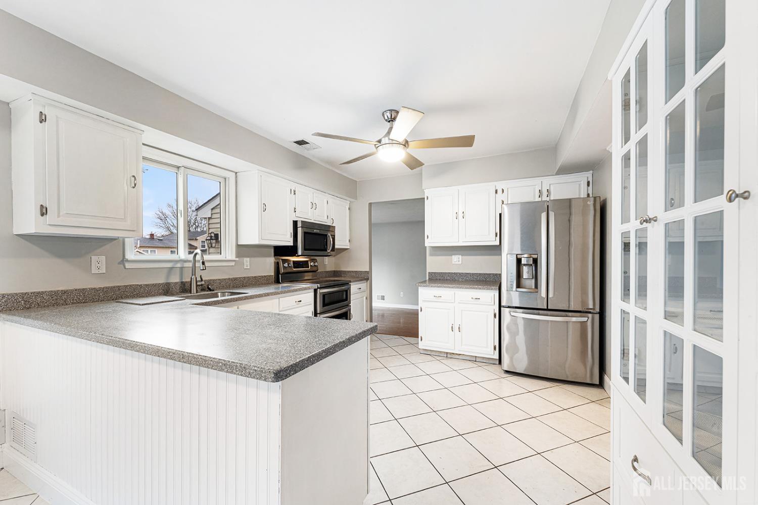 46 Parker Road Plainsboro, NJ 08536 - Photo 12 of 28