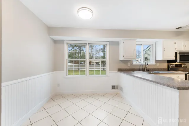 $775,000 | 46 Parker Road, Plainsboro, NJ 08536