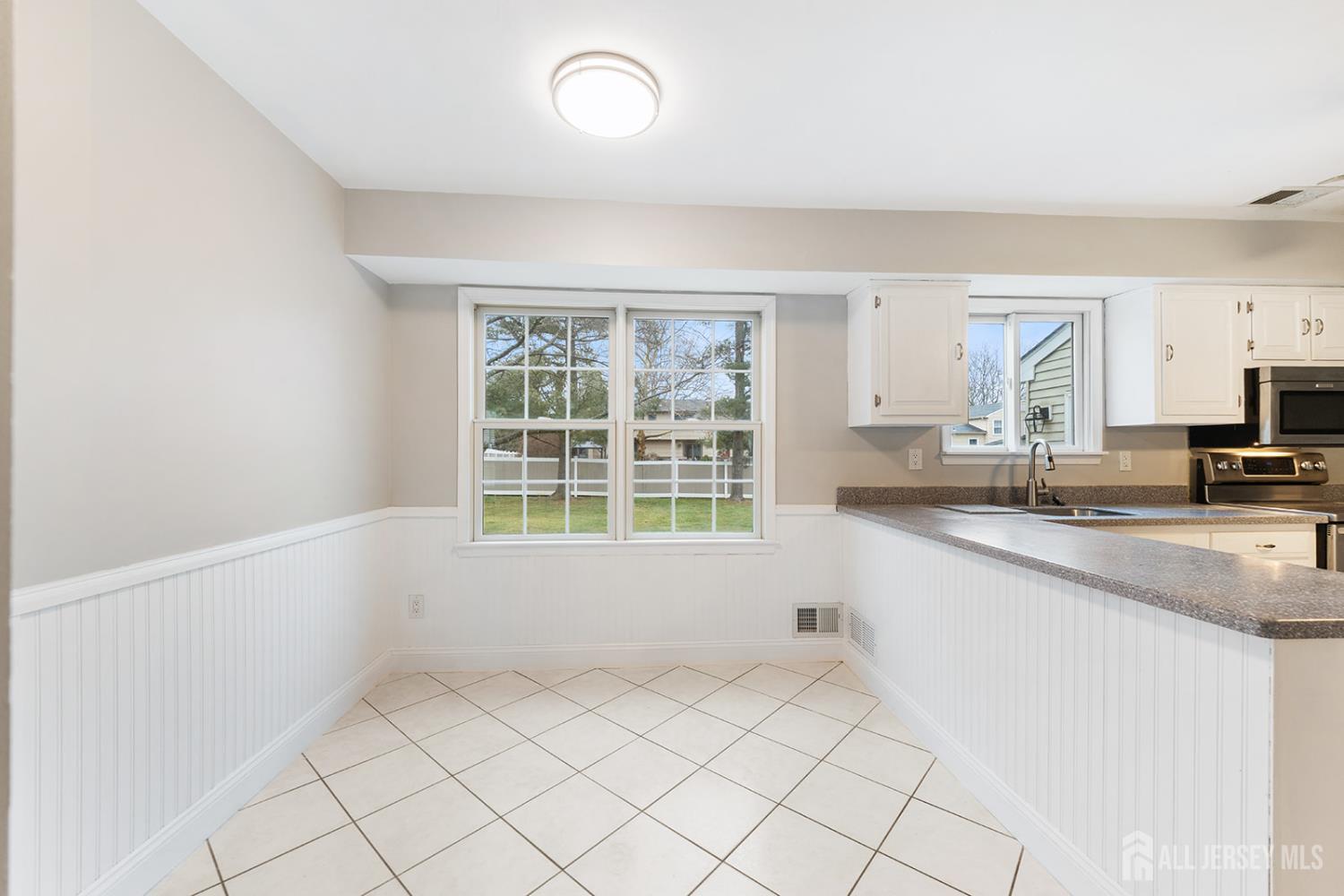 46 Parker Road Plainsboro, NJ 08536 - Photo 13 of 28