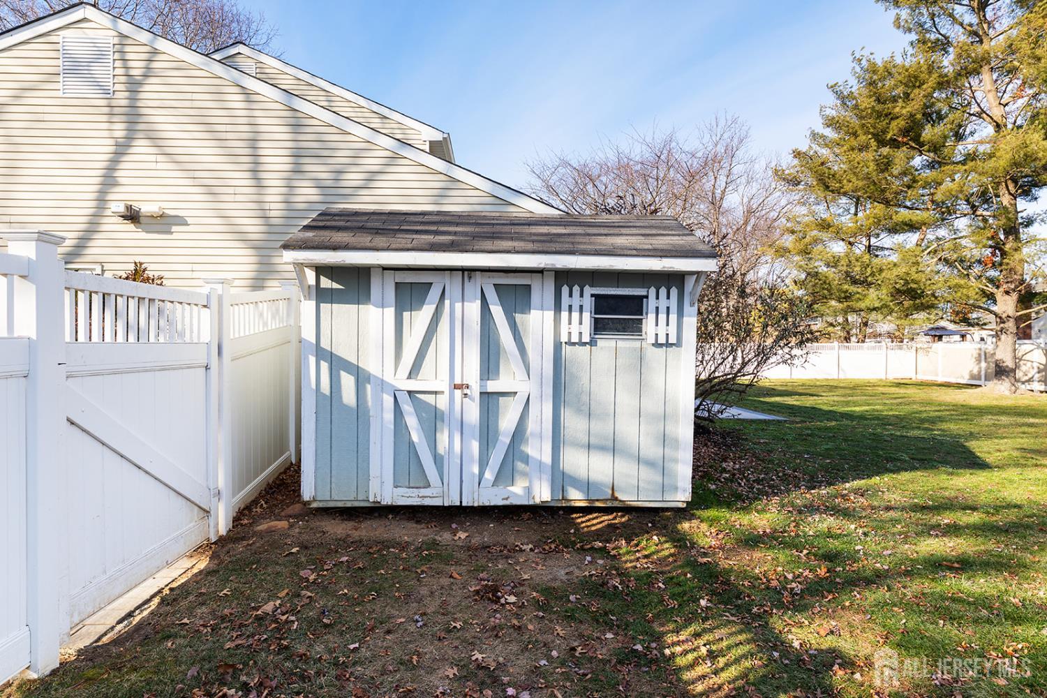 46 Parker Road Plainsboro, NJ 08536 - Photo 4 of 28