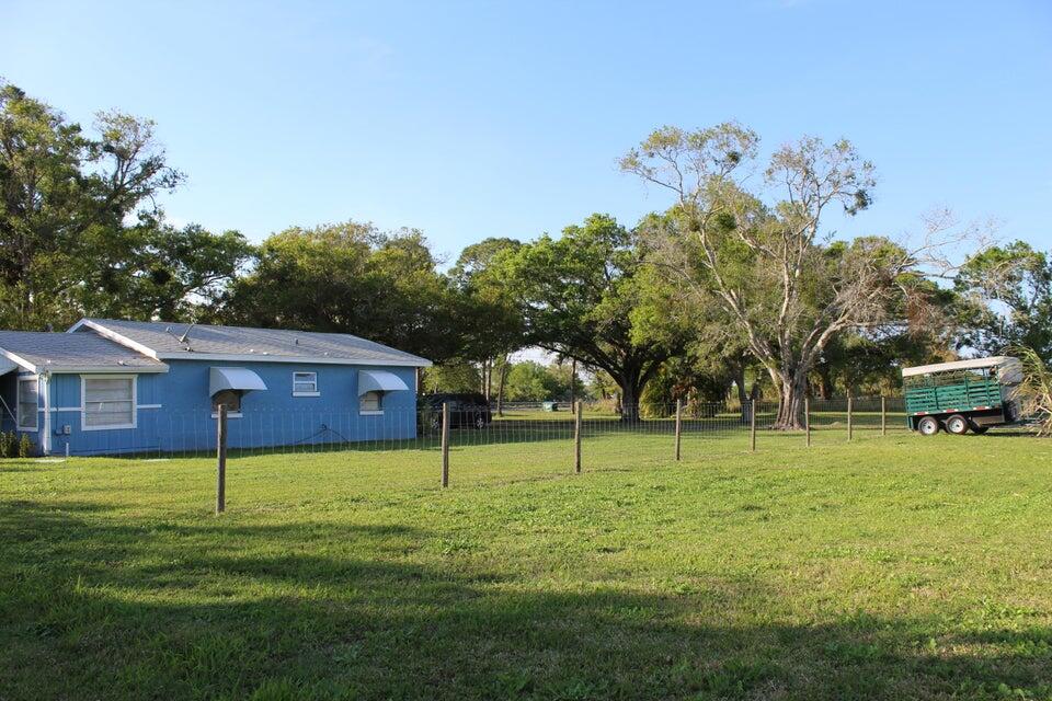 2410 South Brocksmith Road Fort Pierce, FL 34945 - Photo 31 of 65 Brocksmith 31