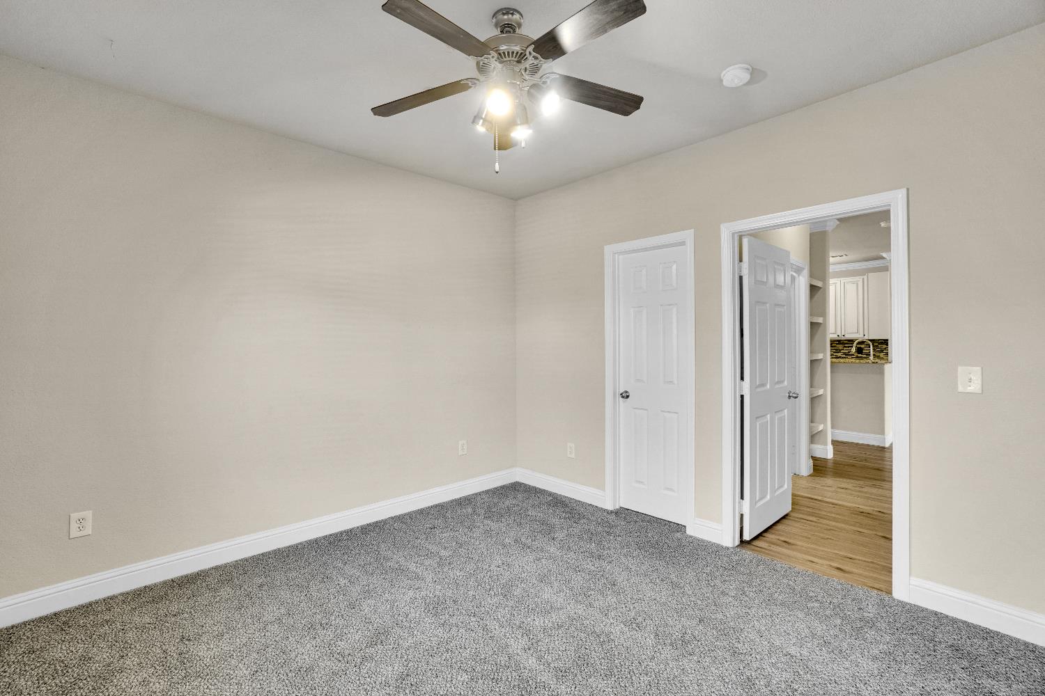 8434 Walerga Road, Unit 128 Antelope, CA 95843 - Photo 17 of 39