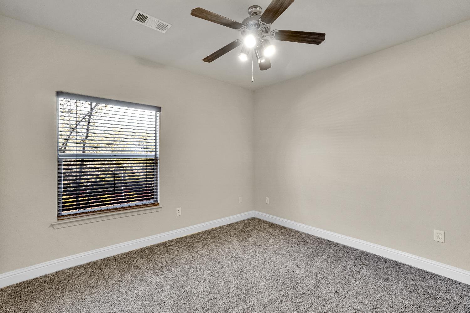 8434 Walerga Road, Unit 128 Antelope, CA 95843 - Photo 19 of 39