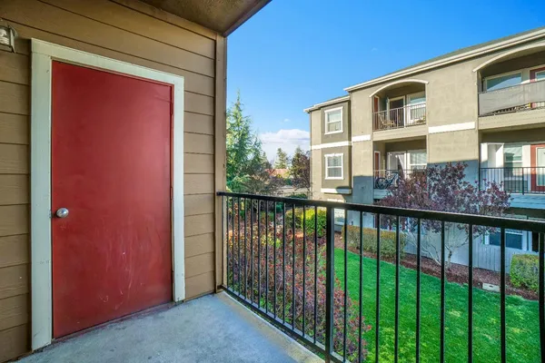 $310,000 | 8434 Walerga Road, Unit 128, Antelope, CA 95843