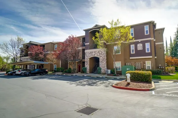 $310,000 | 8434 Walerga Road, Unit 128, Antelope, CA 95843