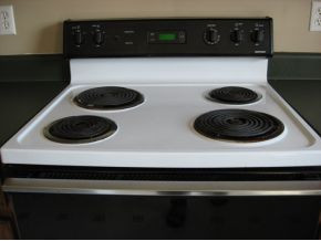 577 Old Embreeville Road Jonesborough, TN 37659 - Photo 18 of 21 Electric Stove and Dishwasher