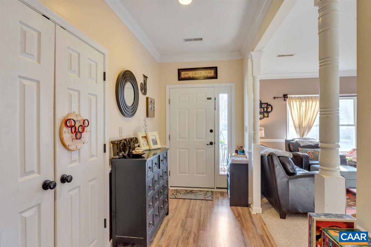 25 Riverside Drive Palmyra, VA 22963 - Photo 4 of 49 a view of entryway with wooden floor