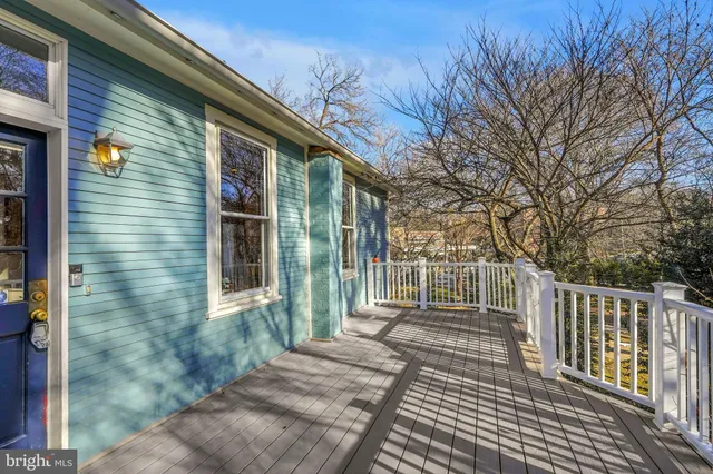 $1,200,000 | 10312 Kensington Parkway, Kensington, MD 20895