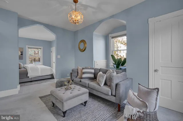 $1,200,000 | 10312 Kensington Parkway, Kensington, MD 20895