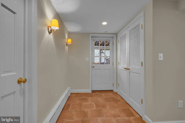 $1,200,000 | 10312 Kensington Parkway, Kensington, MD 20895