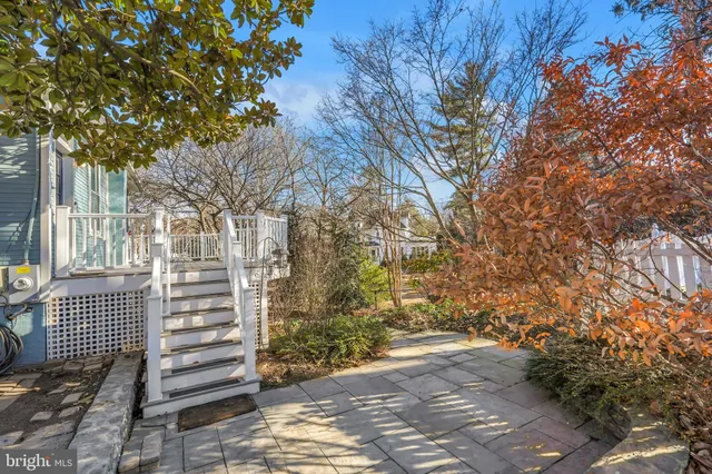 $1,200,000 | 10312 Kensington Parkway, Kensington, MD 20895