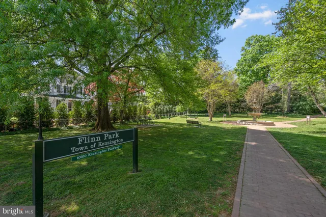 $1,200,000 | 10312 Kensington Parkway, Kensington, MD 20895