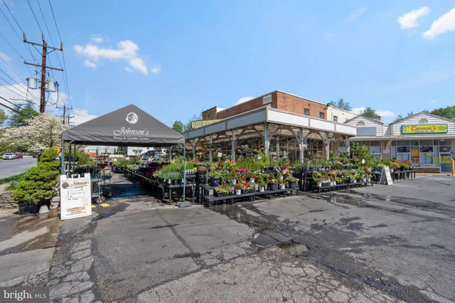 $1,200,000 | 10312 Kensington Parkway, Kensington, MD 20895